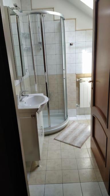 Prestigioso Appartamento Di 70Mq Vicino Milano Legnano Kültér fotó
