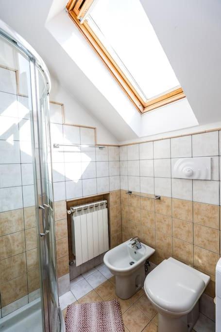 Prestigioso Appartamento Di 70Mq Vicino Milano Legnano Kültér fotó