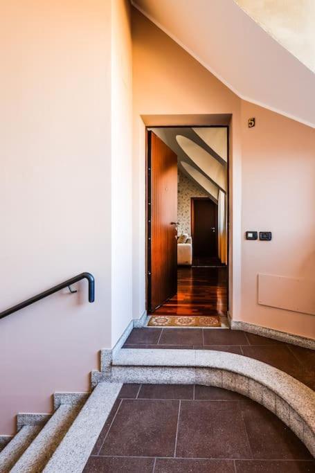 Prestigioso Appartamento Di 70Mq Vicino Milano Legnano Kültér fotó